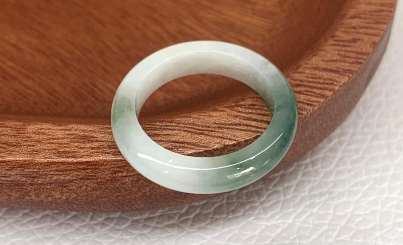 Chia sẻ các mẹo nhận biết ngọc nguyên khối tự nhiên chất lượng