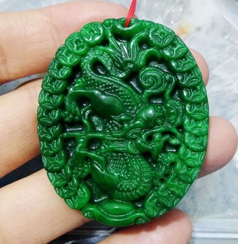 Ngọc khắc rồng – Bảo vật của sự thành công