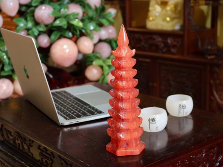 Chia sẻ các vị trí đặt ngọc phù hợp trên bàn làm việc